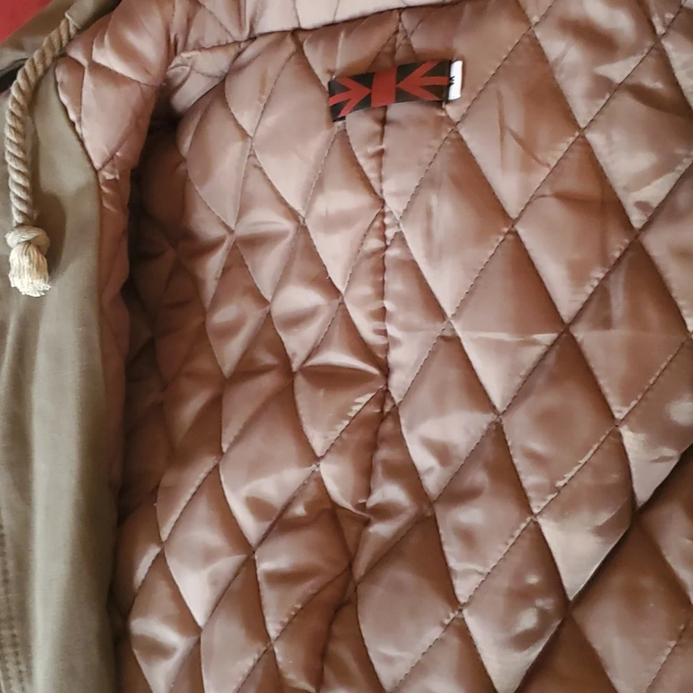 Jacket - Picture 8 of 10